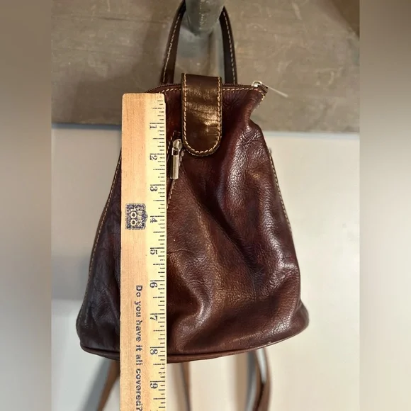 Convertible leather backpack - Picture 6 of 16